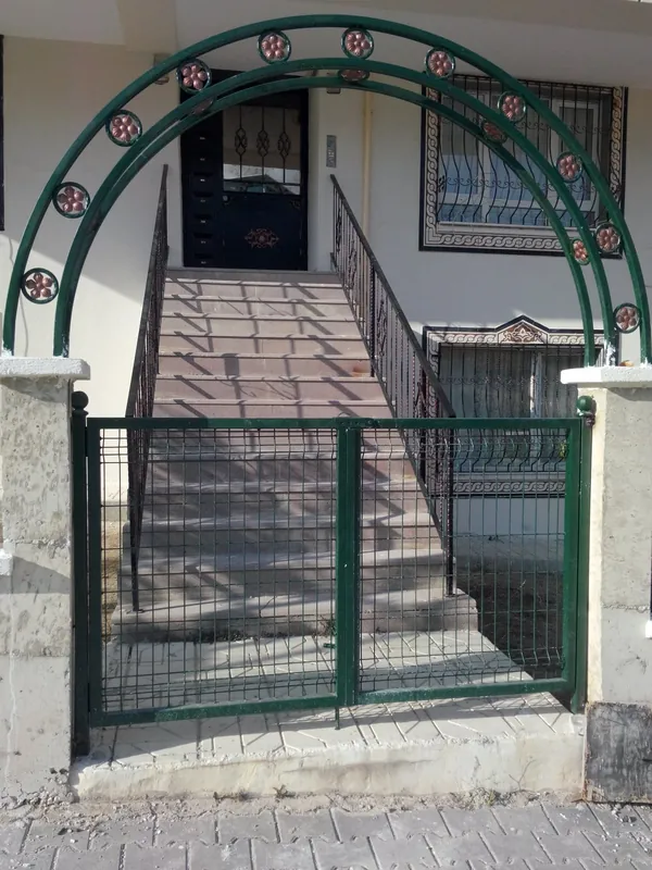 Bina giriş kapısı ferforje uygulaması 17
