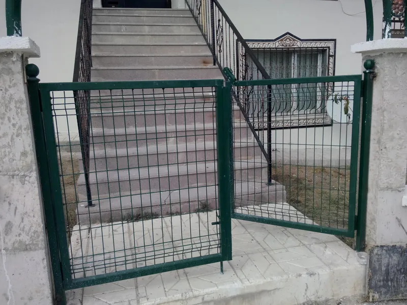 Bina giriş kapısı ferforje uygulaması 20