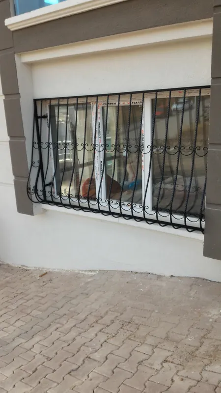 Ferforje pencere demiri uygulaması 6